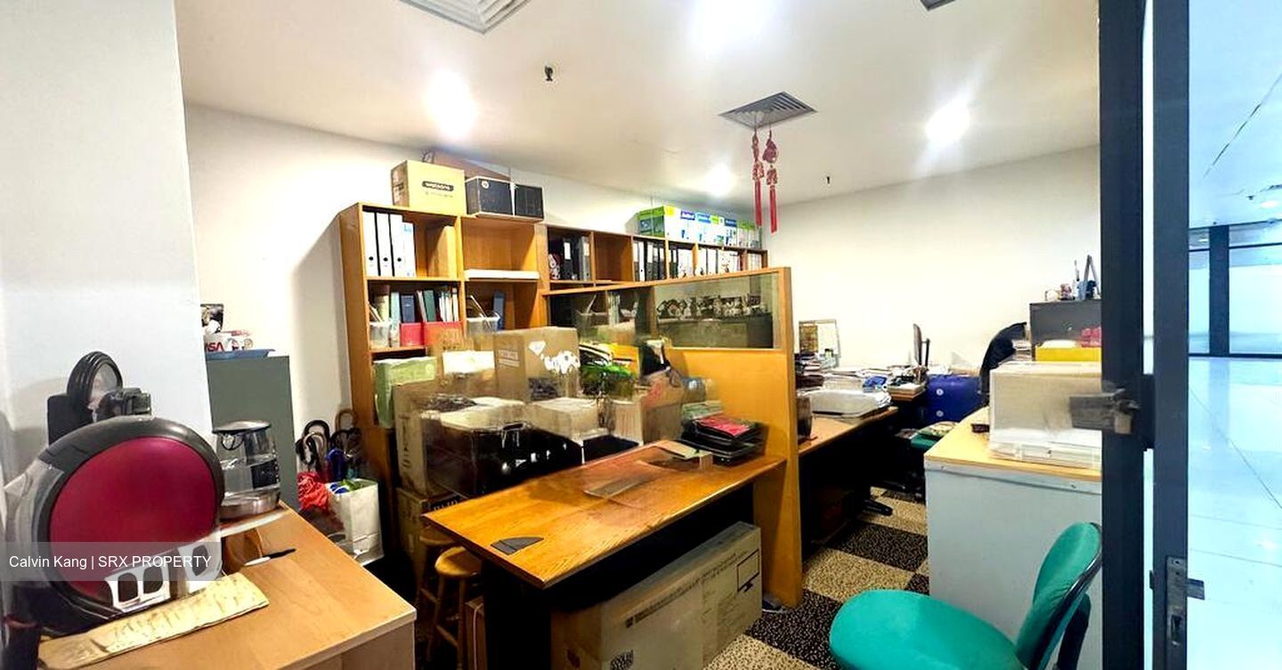 Orchard Plaza (D9), Office #483088111